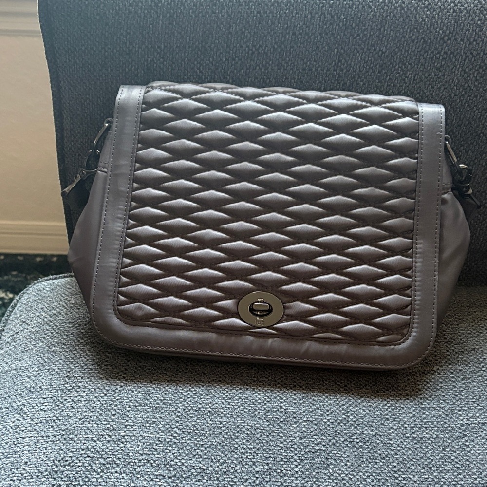 Lug Quilted Gray Crossbody Bag